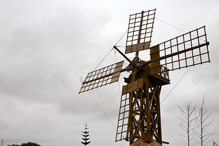 西班牙兰萨罗特岛的孔风车