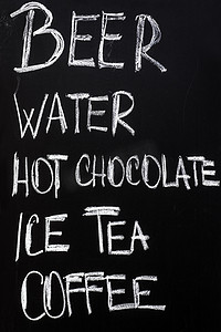 餐厅广告黑板与饮料茶点 Drin