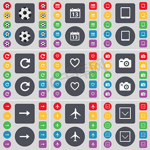 向下的箭头图标摄影照片_球、日历、平板电脑、重新加载、心脏、相机、向右箭头、飞机、向下箭头图标符号。