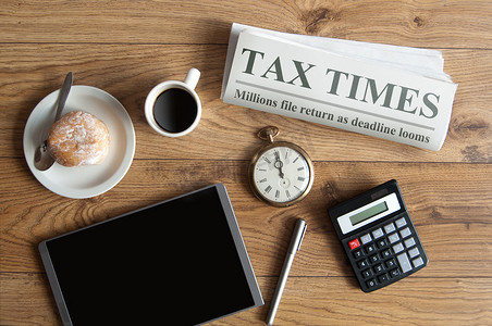 纳税时间概念，模拟报纸标题