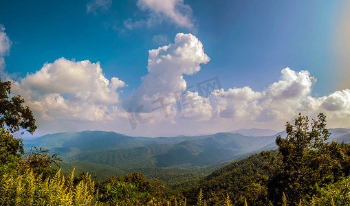 Blue Ridge Parkway Scenic Mountains 俯瞰