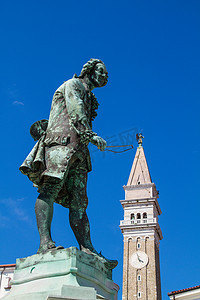 朱塞佩·塔蒂尼 (Giuseppe Tartini) 雕像