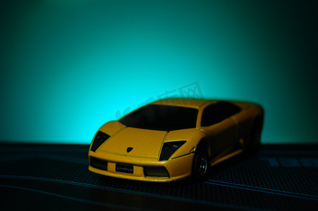 黄色跑车摄影照片_玩具车-兰博基尼蝙蝠-蓝2