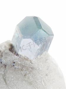 蓝色海蓝宝石水晶