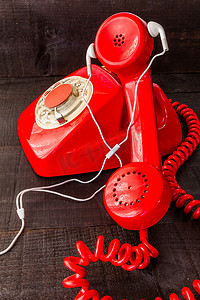 红色复古电话