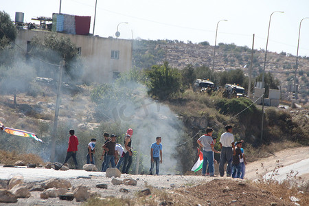 以色列巴勒斯坦摄影照片_巴勒斯坦 - 冲突 - 希伯伦的葬礼