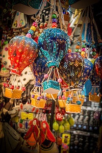 彩色气球热气球摄影照片_小模型彩色热气球