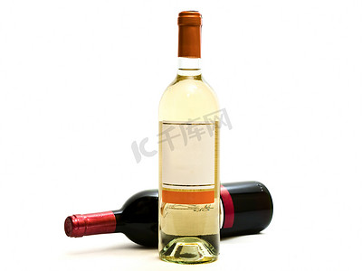 红葡萄酒和白葡萄酒瓶