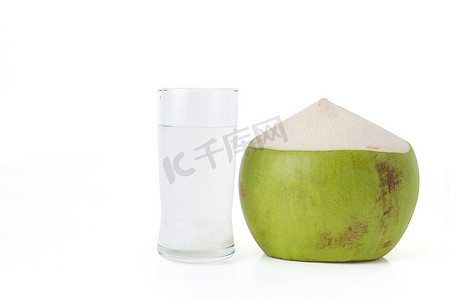 椰子新鲜椰子水