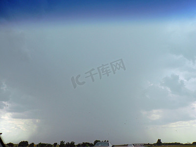 大平原摄影照片_堪萨斯州大平原上空的风暴