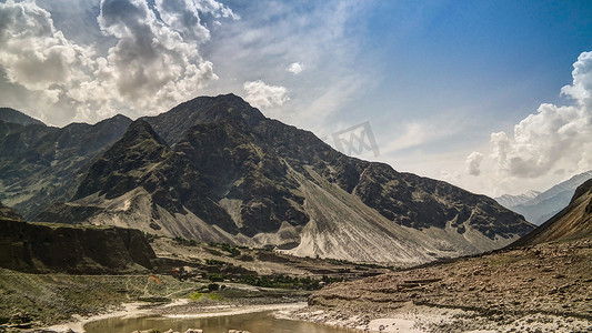 查看印度河和山谷，巴基斯坦喀喇昆仑山脉