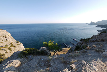 背景大气公路摄影照片_从悬崖到黑海的全景