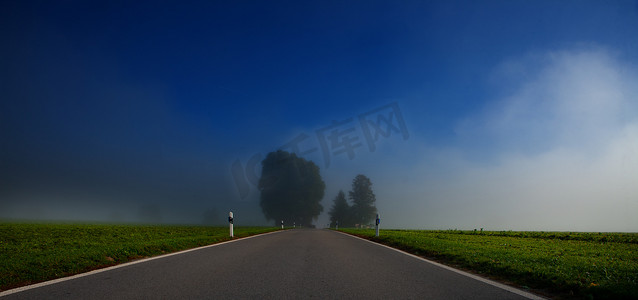 通往未来的道路。