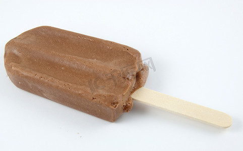 巧克力雪糕摄影照片_冰淇淋棒棒糖