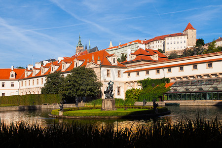 布拉格城堡下的华伦斯坦花园，布拉格，捷克。