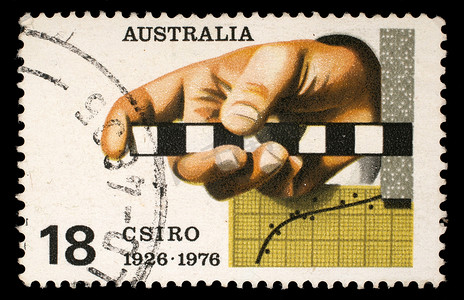 澳大利亚印制的邮票显示调查规则、图表、打孔带