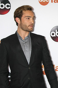 , Ed Westwick 在 ABC TCA 2015 年夏季新闻巡演派对上，贝弗利希尔顿酒店，比佛利山庄，加利福尼亚州 08-04-15/ImageCollect