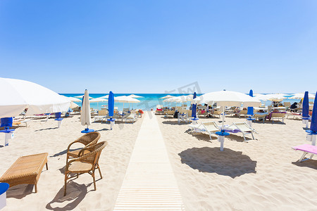 Lido Venere，普利亚 - 通往美丽的 Spiaggia 海滩的跑道