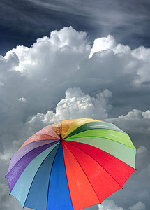 伞的元素摄影照片_彩虹伞