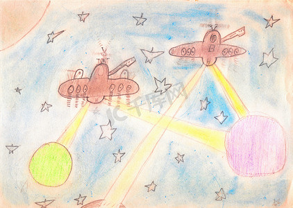 两艘外星飞船在开阔的空间中用星星扫描行星。