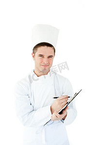 厨师动画摄影照片_快乐的年轻男厨师在剪贴板上写字