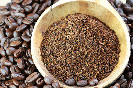 咖啡粉和咖啡豆