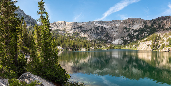 加州猛犸湖水晶湖全景