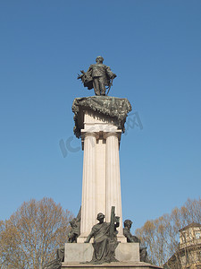 维克托伊曼纽尔二世雕像