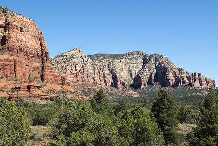 从亚利桑那州塞多纳的 Red Rock Scenic Byway 查看