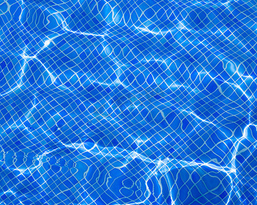 有波纹水反射的蓝色tiels水池