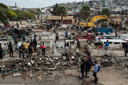 小马科斯照片摄影照片_智利 - 科金博 - 海啸 - 地震