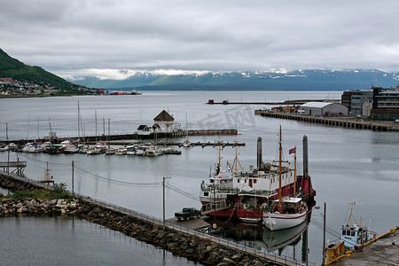 特罗姆瑟摄影照片_挪威特罗姆瑟的港口