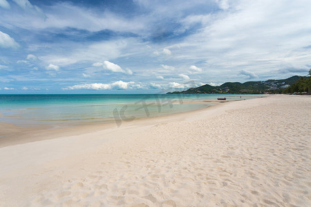 白色沙滩查汶海滩，苏梅岛，泰国。 