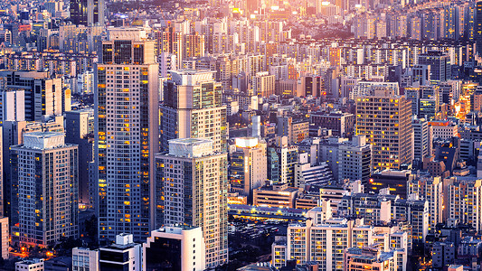 韩国首尔建筑和酒店的城市景观。