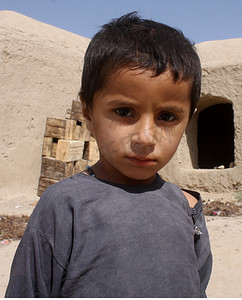 贫困学校摄影照片_阿富汗 - 教育 - 儿童
