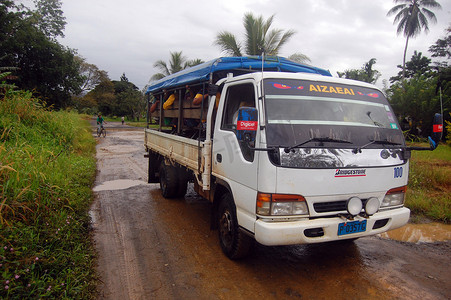 巴布亚新几内亚的公共交通