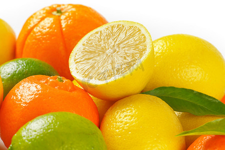 新鲜的柑橘类水果