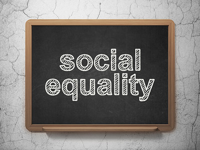 政治概念： 黑板背景上的社会平等