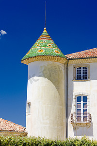 “法国普罗旺斯 Var Departement Aigines 的城堡细节”