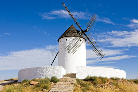 风车，圣胡安城堡，卡斯蒂利亚-拉曼恰，西班牙