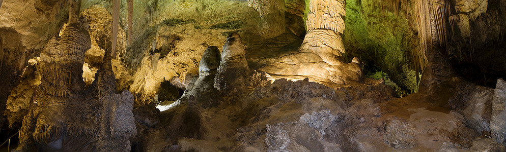 新墨西哥州卡尔斯巴德洞穴巨人厅