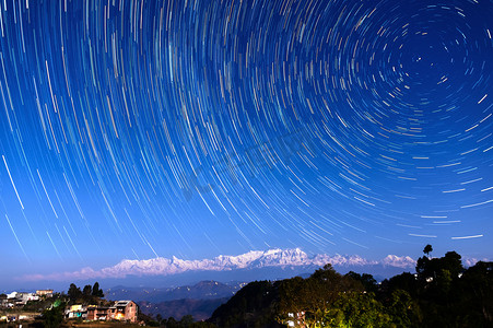 尼泊尔 Bandipur 上空的星迹