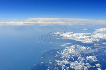 与海和云彩的地球表面