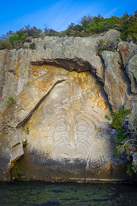 毛利人岩石雕刻，陶波湖，新西兰