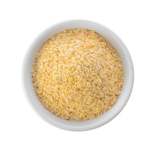 白色背景中碗中的小麦胚芽