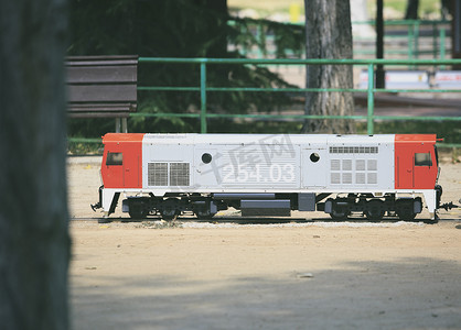 西班牙真实火车的微型复制品火车
