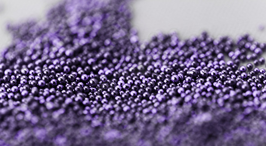 堆紫色球