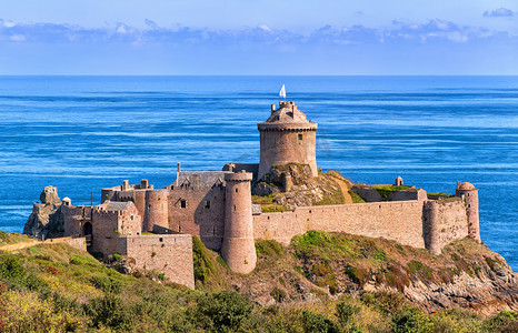 布列塔尼摄影照片_Fort La Latte，法国布列塔尼大西洋海岸