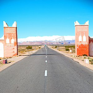 门在托德拉峡谷摩洛哥非洲和村庄