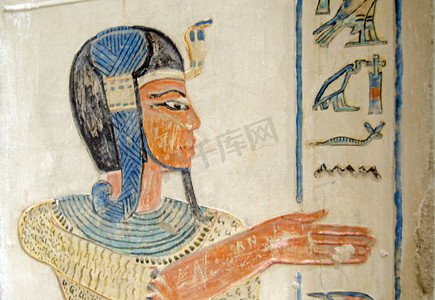 古代墙画摄影照片_古埃及王子画